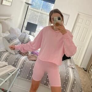 Vici AllFenix Barbie Pink Cropped Sweatshirt Women’s Small Long Sleeve Pullover